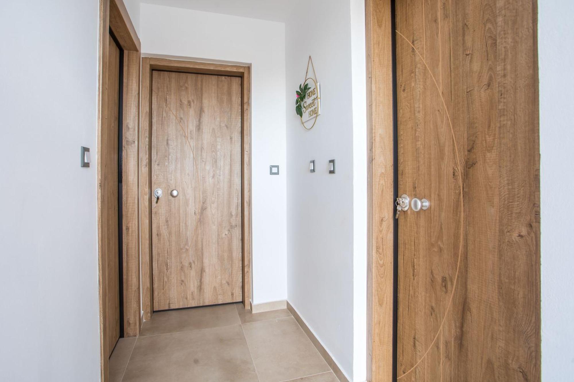 M&E Apartments New Haraki Extérieur photo